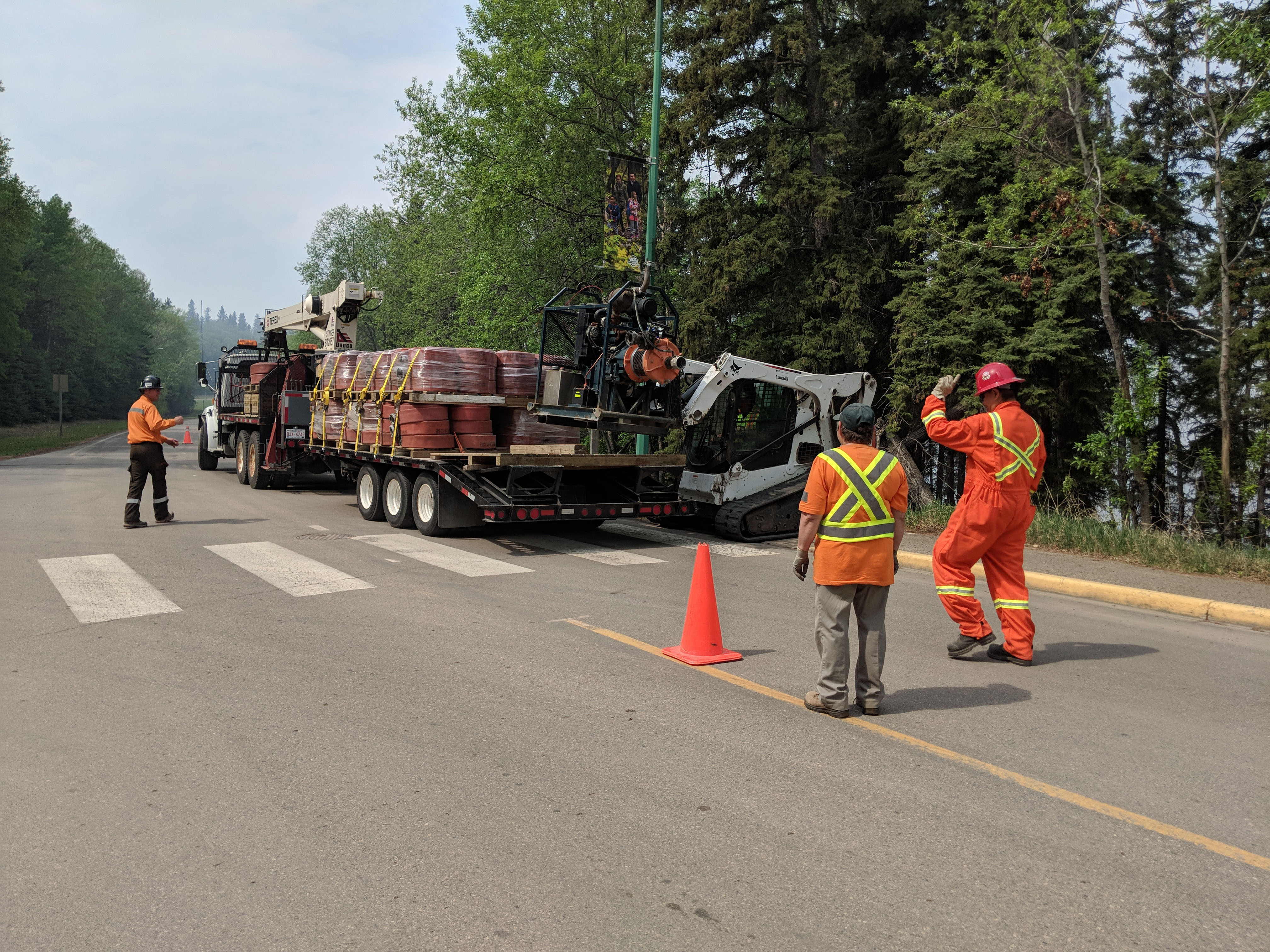 Skid Steer Safe Operation - Safety Training | Safety Program Management ...